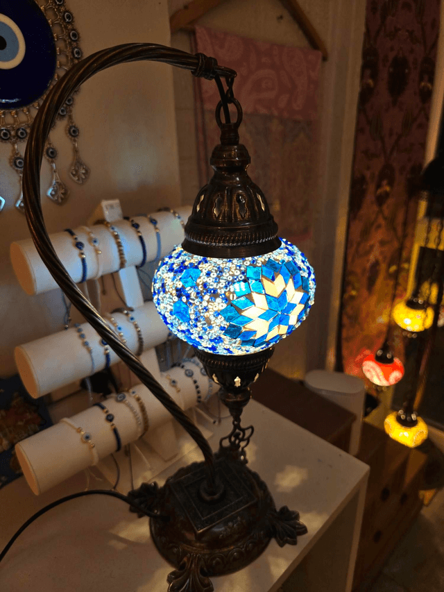 Medium Mosaic Swanneck Table Lamp