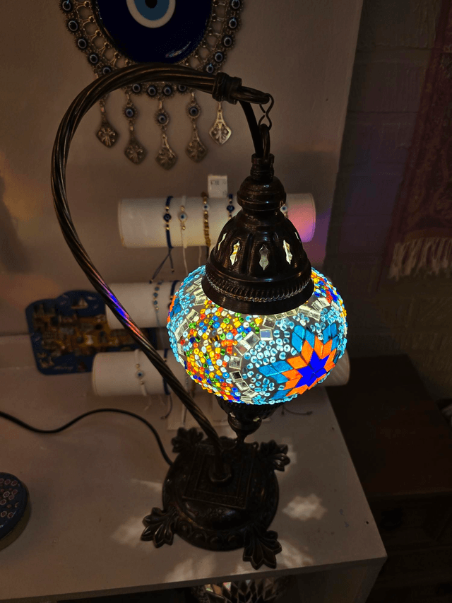 Medium Mosaic Swanneck Table Lamp