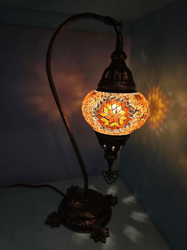 Medium Mosaic Swanneck Table Lamp