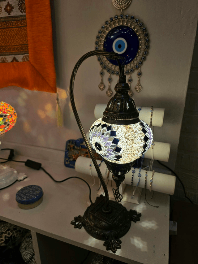 Medium Mosaic Swanneck Table Lamp
