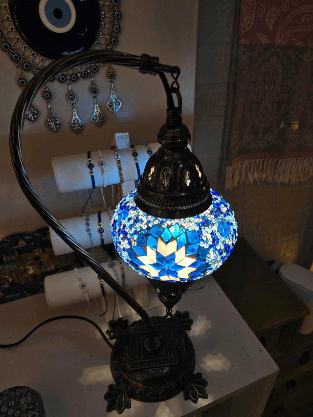 Medium Mosaic Swanneck Table Lamp