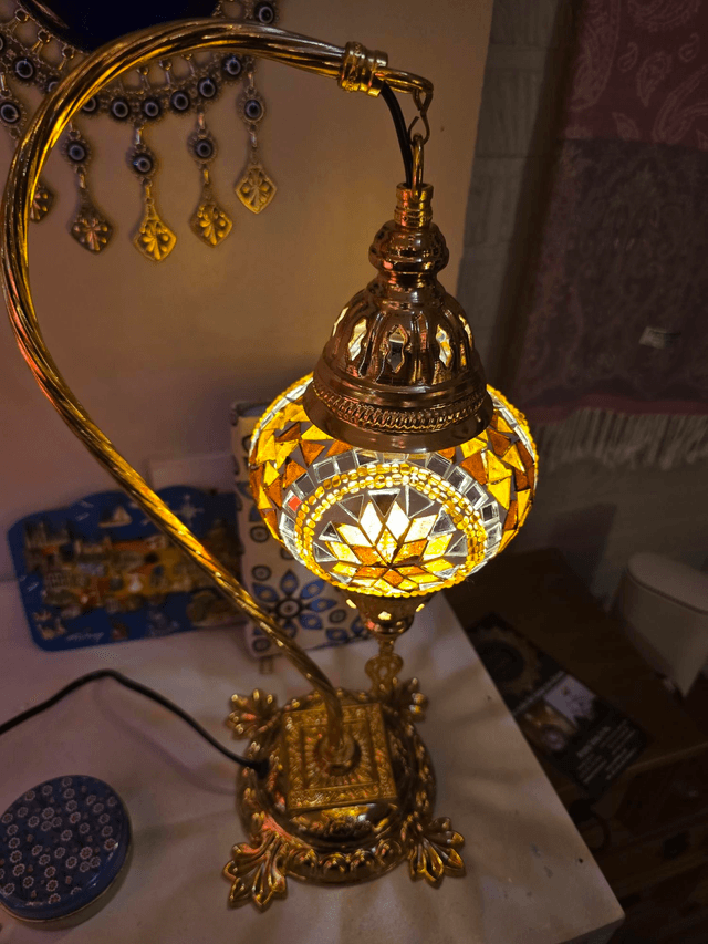 Medium Mosaic Swanneck Table Lamp