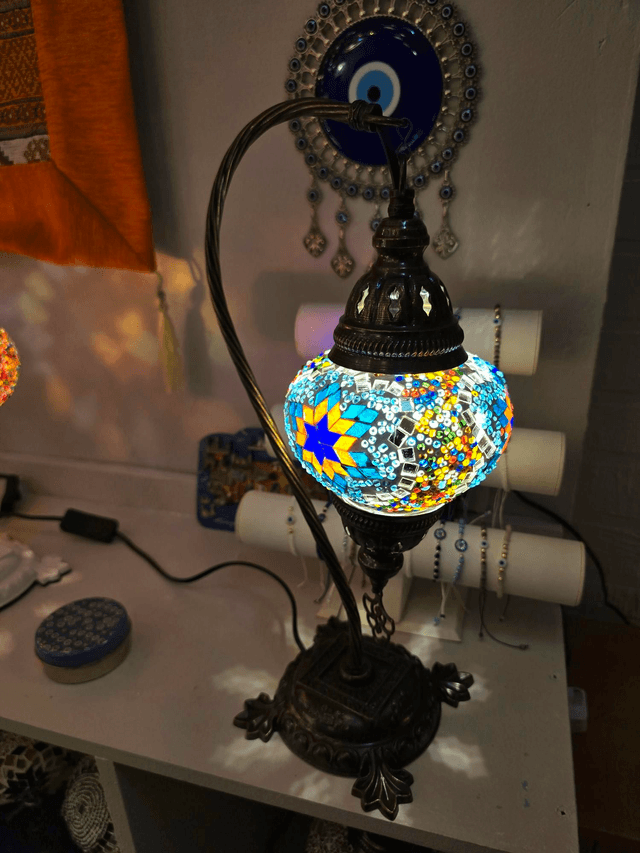 Medium Mosaic Swanneck Table Lamp