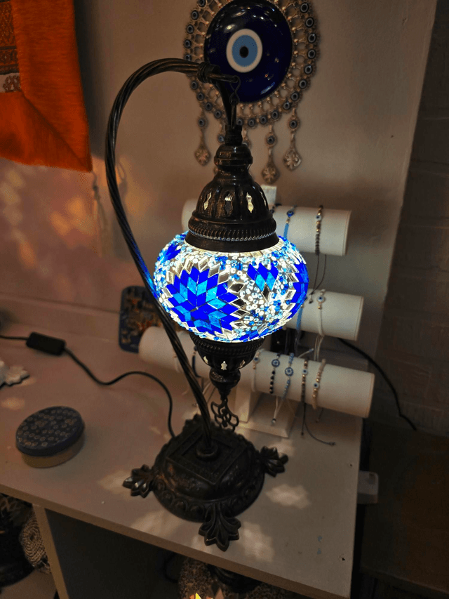 Medium Mosaic Swanneck Table Lamp