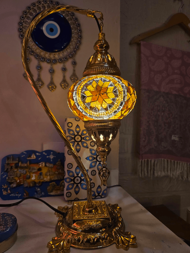 Medium Mosaic Swanneck Table Lamp