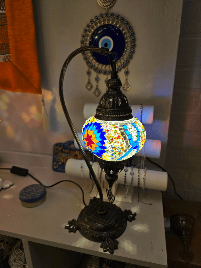 Medium Mosaic Swanneck Table Lamp