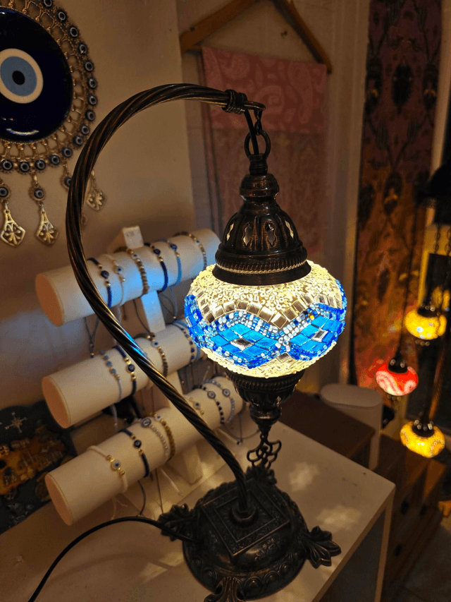 Medium Mosaic Swanneck Table Lamp
