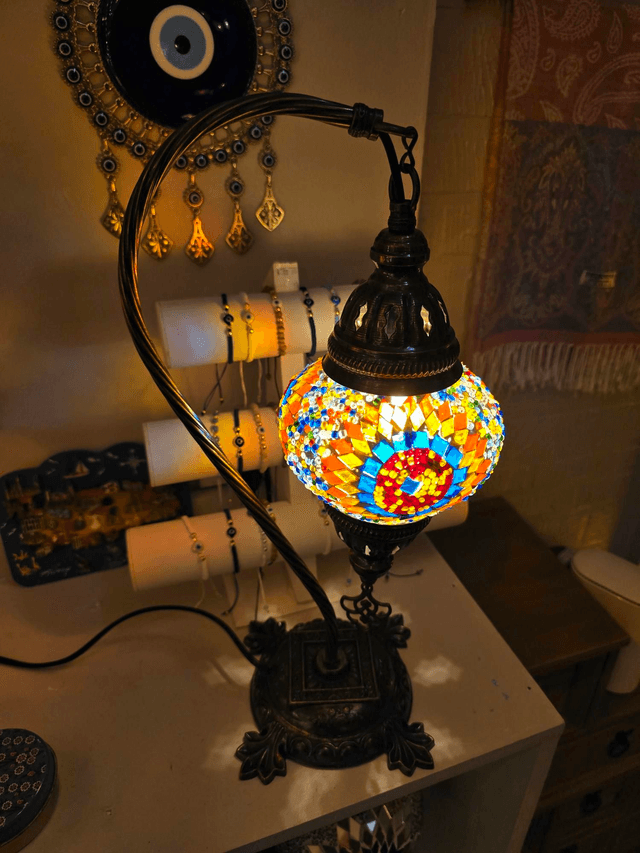 Medium Mosaic Swanneck Table Lamp