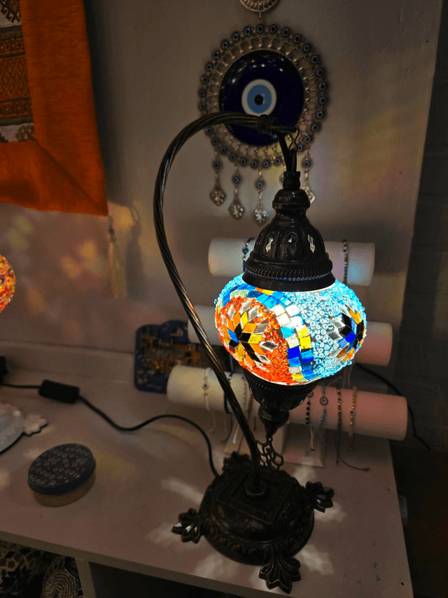 Medium Mosaic Swanneck Table Lamp