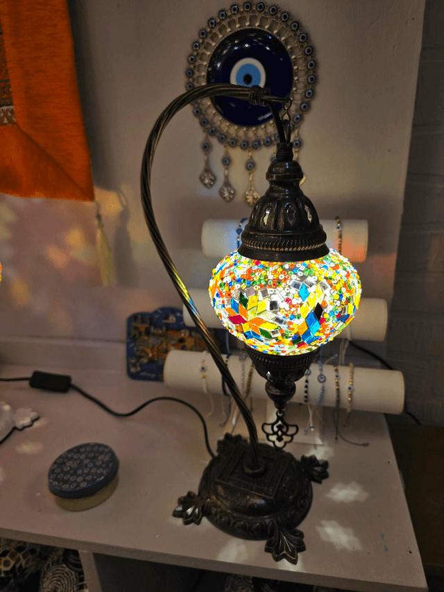 Medium Mosaic Swanneck Table Lamp