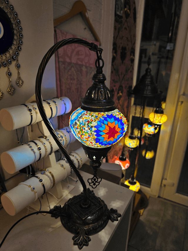 Medium Mosaic Swanneck Table Lamp