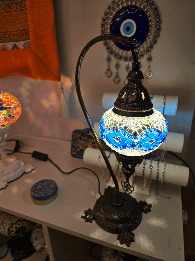 Medium Mosaic Swanneck Table Lamp