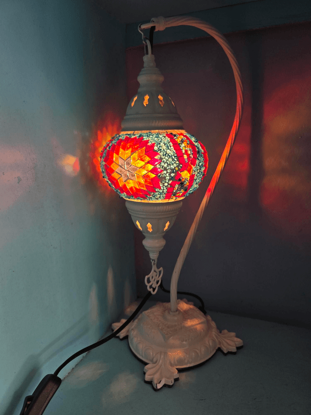 Medium Mosaic Swanneck Table Lamp