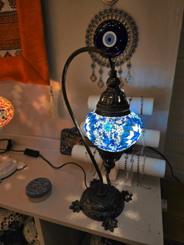 Medium Mosaic Swanneck Table Lamp