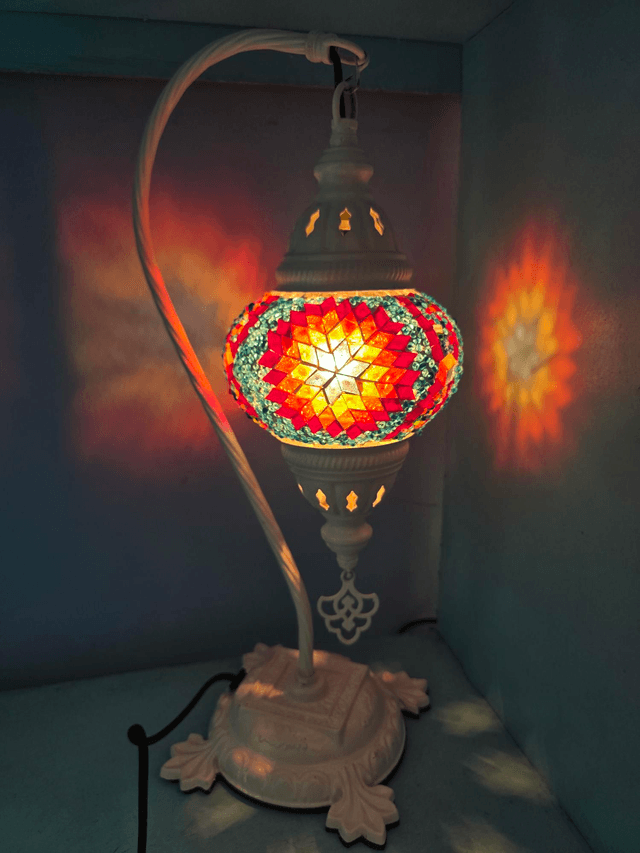 Medium Mosaic Swanneck Table Lamp