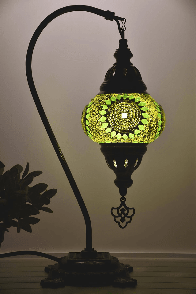 Medium Mosaic Swanneck Table Lamp