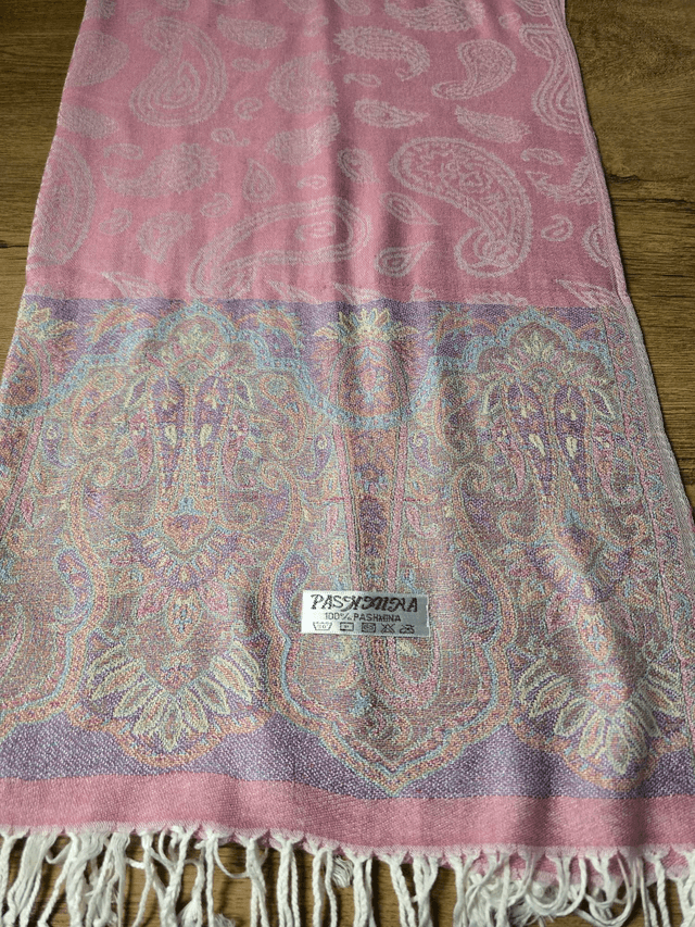 Pashmina shawl