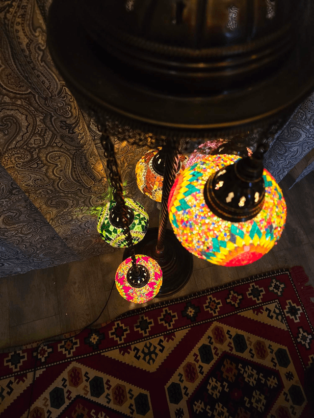 Mosaic Floor Lamp in Large 5 shades