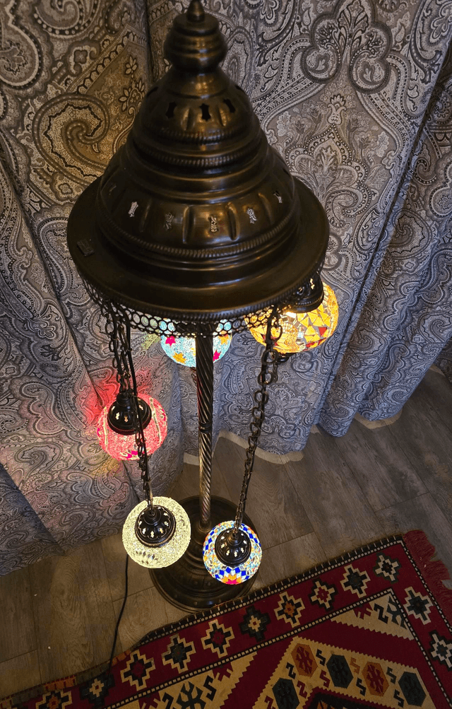 Mosaic Floor Lamp in 5 shades
