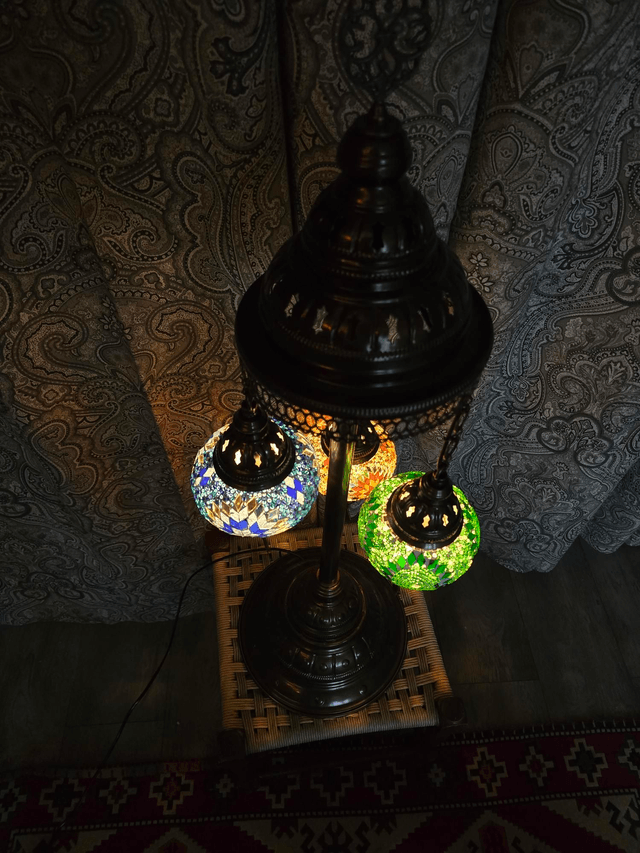Mosaic Floor Lamp in 3 shades
