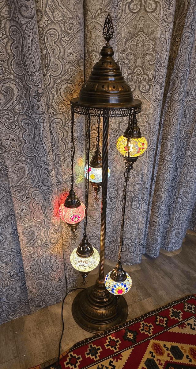 Mosaic Floor Lamp in 5 shades